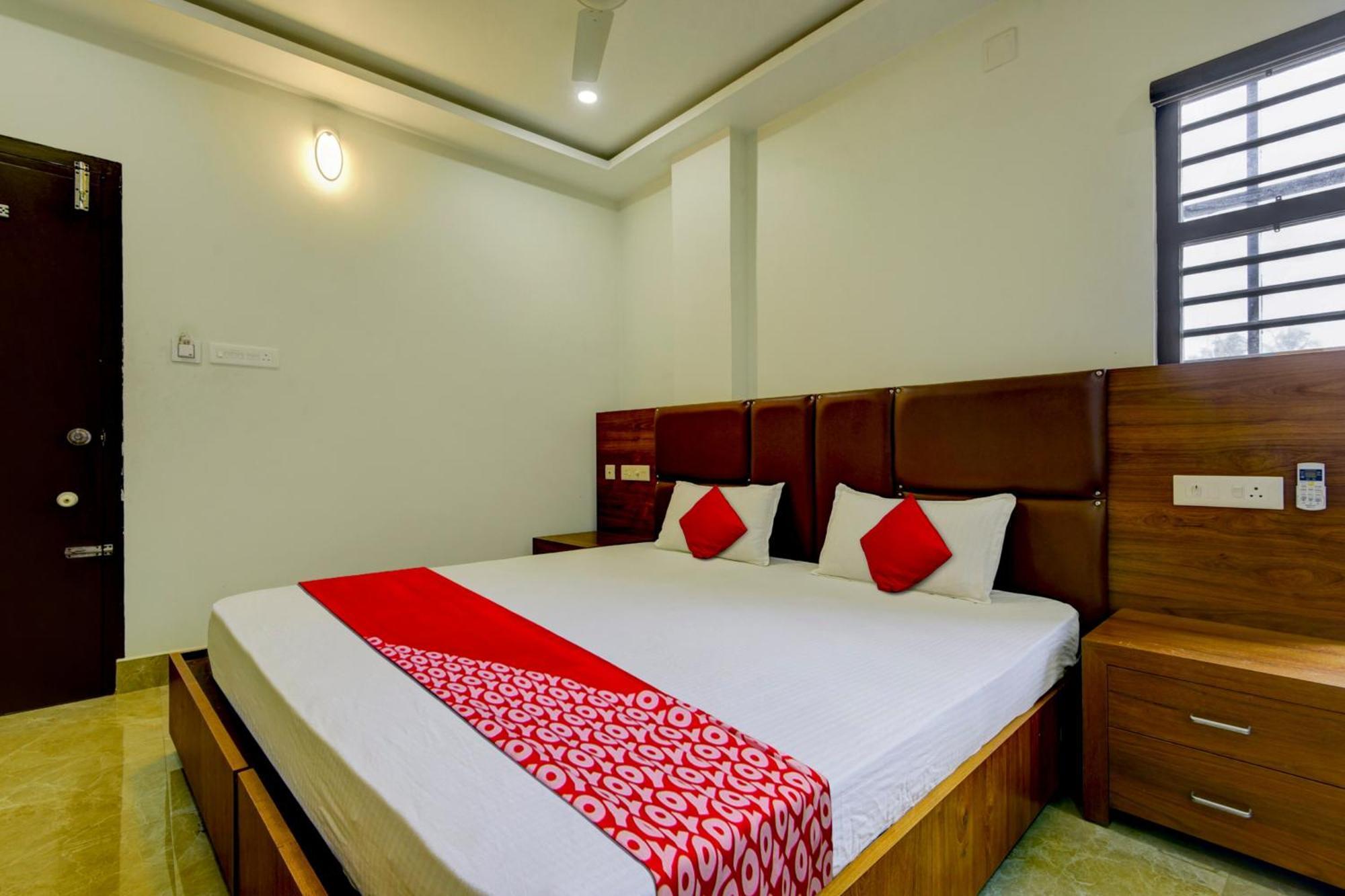 Hotel O Royal Tower Lodge Etakkare Esterno foto